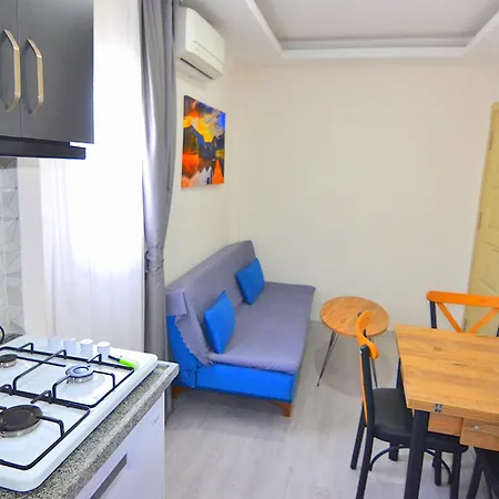 Aparthotel Royalis