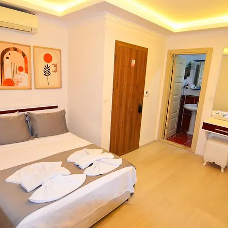 아파트호텔 Royalis 페티예