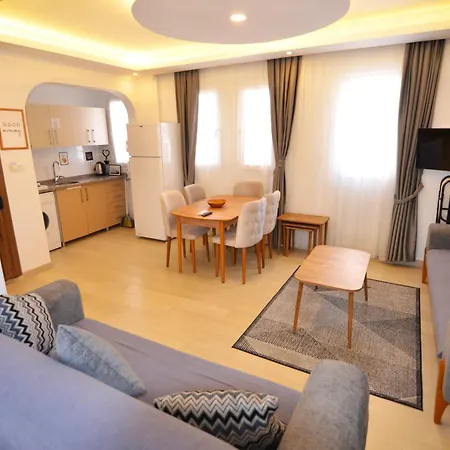 Royalis Aparthotel *