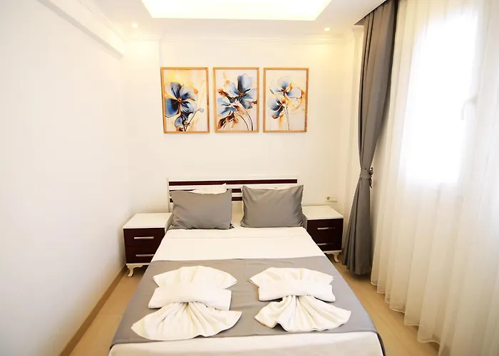 Hotel apartamentowy Royalis 3*