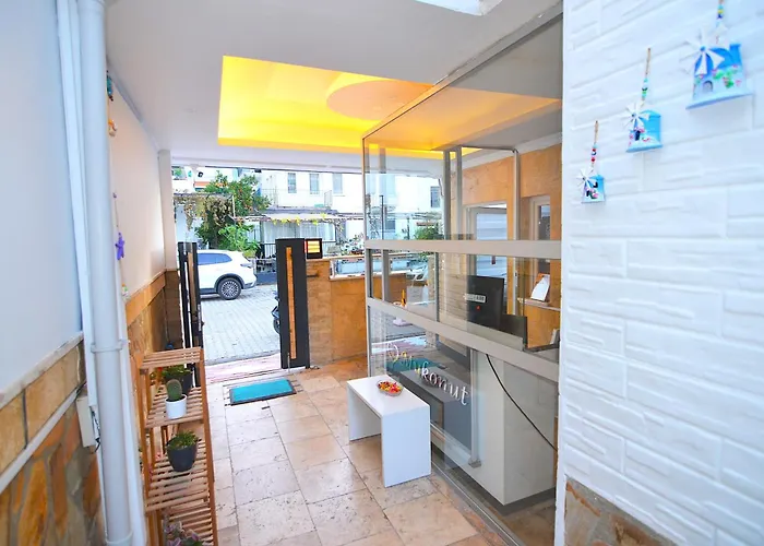 Hotel apartamentowy Royalis 3*